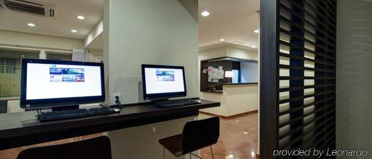 Holiday Inn Express Avenida Sumare Sao Paulo Exterior photo